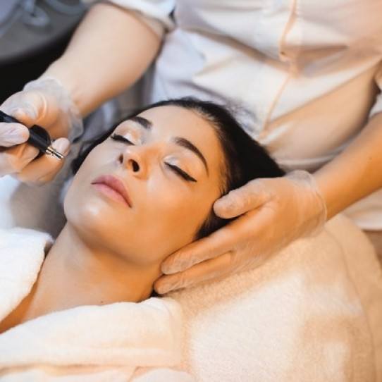 ameliyatsiz-yuz-estetigi