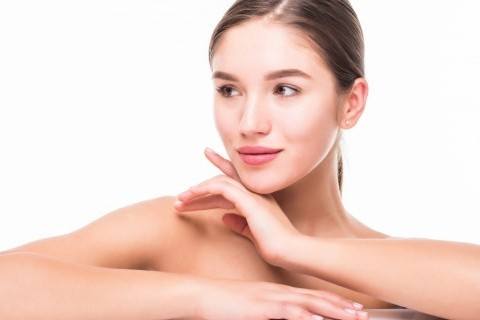 ameliyatsiz-yuz-germe-islem-ve-yontemleri