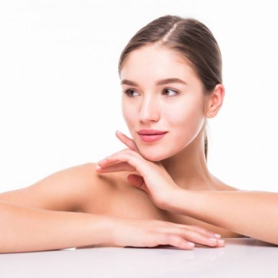 ameliyatsiz-yuz-germe-islem-ve-yontemleri