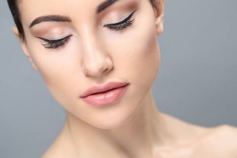 yuz-germe-ameliyati-sonrasi-iz-kalir-mi